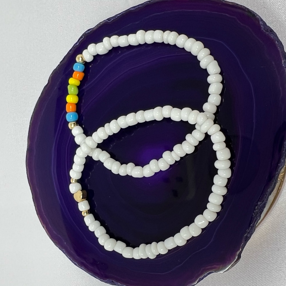 NEW Set of 2 Beaded Heart Handmade Elastic Bracelets